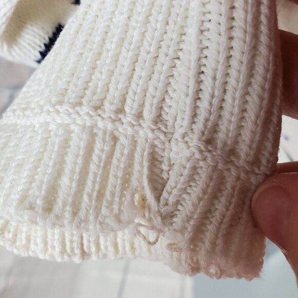 Vintage 80s Jacquard Crewneck Pullover Sweater Cream Measures Medium - Picture 14 of 15